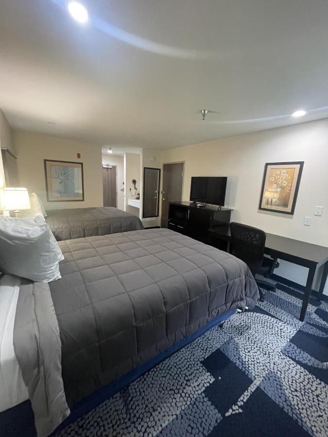 Fairway Inn Iowa Екстериор снимка