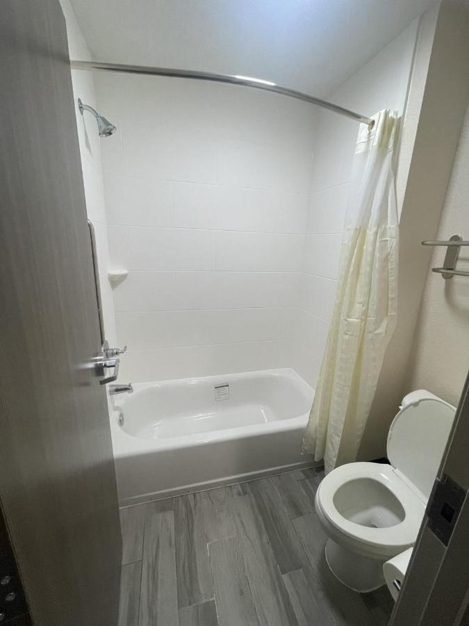 Fairway Inn Iowa Екстериор снимка